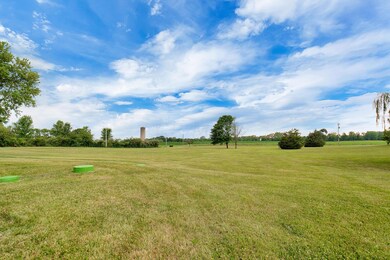 12284 Mauger Road NW Baltimore OH 43105-
