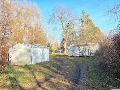 23550 Nettle Ave, Mason City, IA 50401 - photo 3