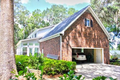 1038 River Dr SW, Darien, GA 31305 - photo 4