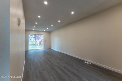 1849 Bellevue Loop-7