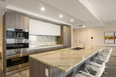 SLS Lux unit 4708, Miami, FL 33130 - photo 2