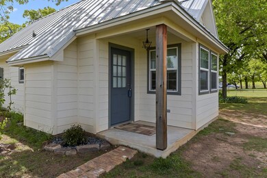 241 County Road 3555, Paradise, TX 76073 - photo 4