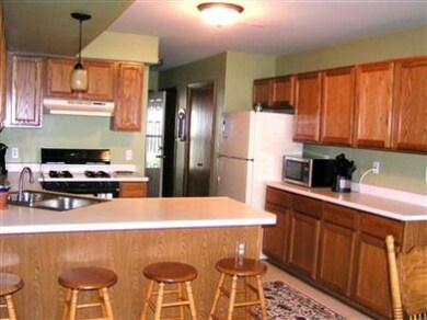 8648 Calhoun Place, Crown Point, IN 46307 - photo 3