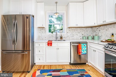 327 Oglethorpe St NW, Washington, DC 20011 - photo 7