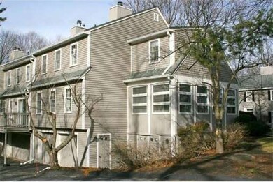 617 Washington St unit 101, Wellesley, MA 02482 - photo 2