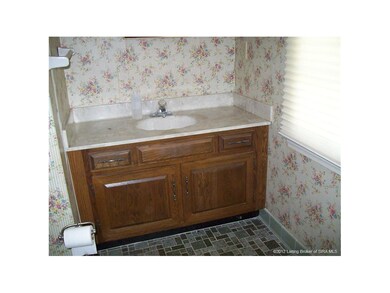 115 Brandywynne Ln, New Albany, IN 47150 - photo 2