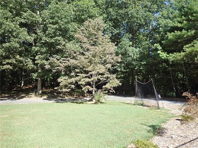 196 Ridgewood Acres Dr unit 9, Hendersonville, NC 28792 - photo 4