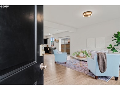 2190 SE 16th Aly, Gresham, OR 97080 - photo 3