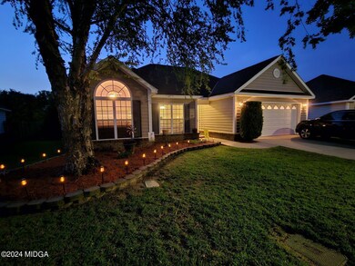 106 Liam Ct, Warner Robins, GA 31088 - photo 2
