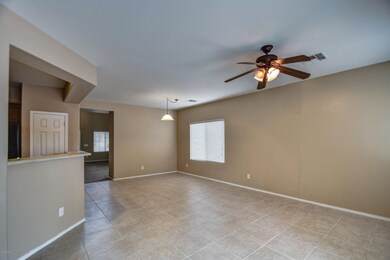 family room 4