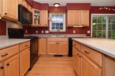 31 Cooper Rd, Chepachet, RI 02814 - photo 5