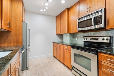 28 Atlantic Ave unit 625, Boston, MA 02110 - photo 7