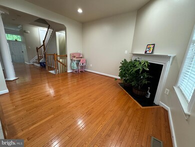 23361 Arora Hills Dr, Clarksburg, MD 20871 - photo 7