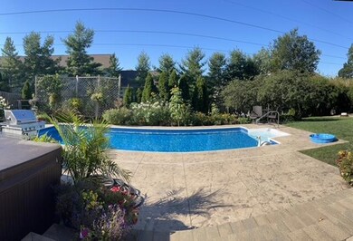 INGROUND POOL