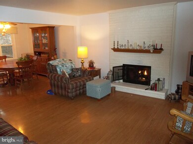 312 Sunset Dr, Cumberland, MD 21502 - photo 4