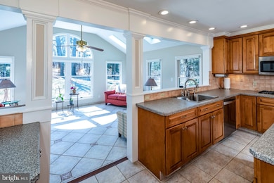 33 Sycamore Ln, Skillman, NJ 08558 - photo 6