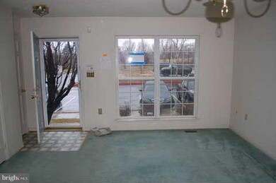 2405 Repton Ct, Windsor Mill, MD 21244 - photo 3