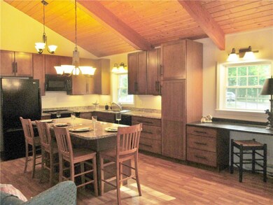 72 Benefit Rd, Wakefield, RI 02879 - photo 6