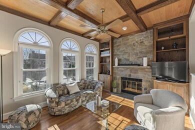 8015 Quarry Ridge Way, Bethesda, MD 20817 - photo 6