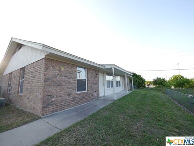 1203 Ritter St unit A, Copperas Cove, TX 76522 - photo 2