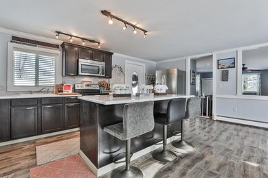 1096 Main St, New London, NH 03257 - photo 4