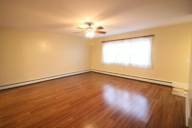 1260 Dean St, Schenectady, NY 12309 - photo 6