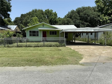 117 Sam St, Eunice, LA 70535 - photo 2