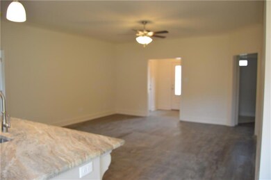 810 Pine Ridge Ct, Pineville, LA 71360 - photo 3