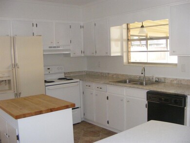 1808 Nestle Dr, Pensacola, FL 32534 - photo 4