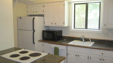 1299 Quechee Main St unit 2B, Hartford, VT 05001 - photo 3