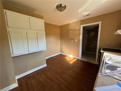 Kitchen v 3