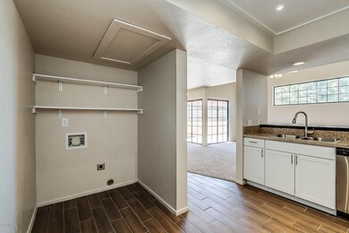Kitchen & Laundry