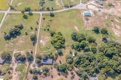 322 Pine Bluff Ln, Springtown, TX 76082 - photo 6