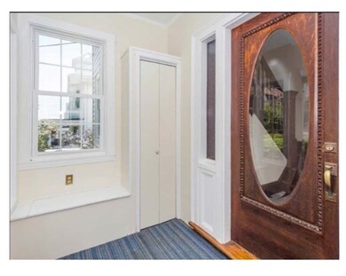 40 Manthorne Rd unit 3, West Roxbury, MA 02132 - photo 3