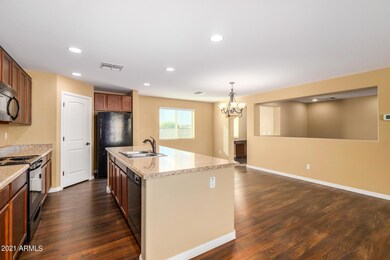 1547 E. Hummingbird Wy