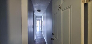 245 N 9th St unit 3, Allentown, PA 18102 - photo 3