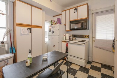 16 S Broom St, Madison, WI 53703 - photo 6