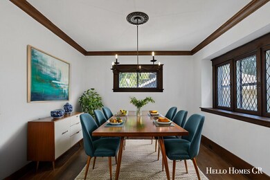 Virtually Staged Dining Room