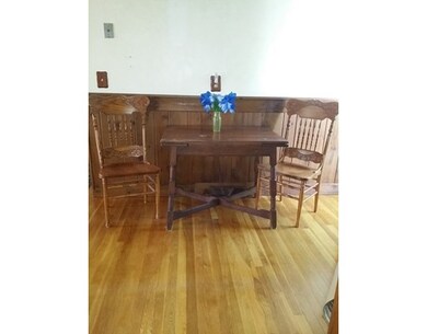 11 N Main St, Carver, MA 02330 - photo 4