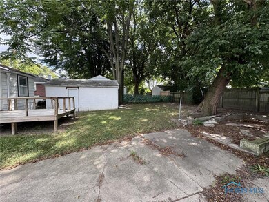 1749 Talbot St, Toledo, OH 43613 - photo 5