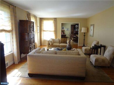 804 Edwin Ln unit 43, Bryn Mawr, PA 19010 - photo 3