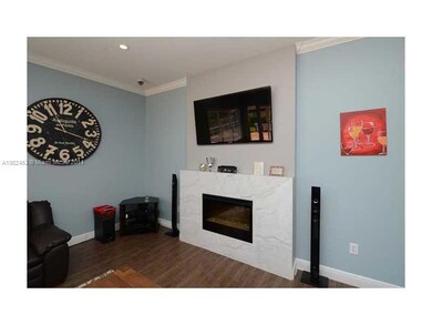 unlisted-address, Davie, FL 33330 - photo 7