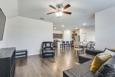 904 Stockton Pass Ln, Princeton, TX 75407 - photo 6