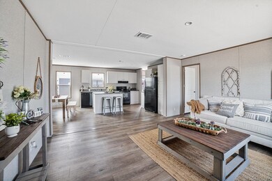 300 Huddleston Rd, Sunset, TX 76270 - photo 5