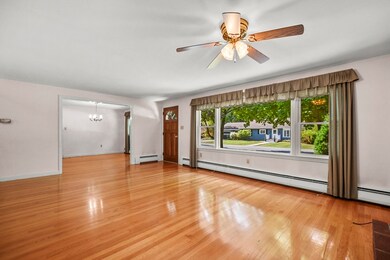 4 Bowdoin Rd, Andover, MA 01810 - photo 2