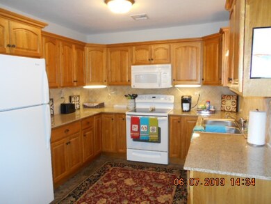 1122 E 5th St, Cushing, OK 74023 - photo 5