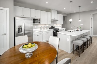 2201 Mainsail St, Carrollton, VA 23314 - photo 5