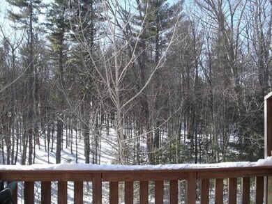 97 Pennacook Dr, Leominster, MA 01453 - photo 3