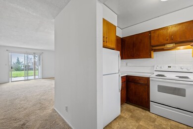 7 kitchen into living area