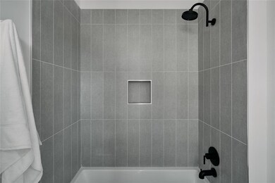 2209 Woodland Ave unit 603, Austin, TX 78741 - photo 6